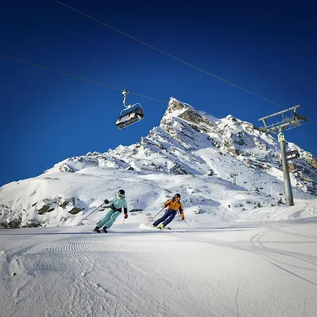 Garni Bel-ami 酒店