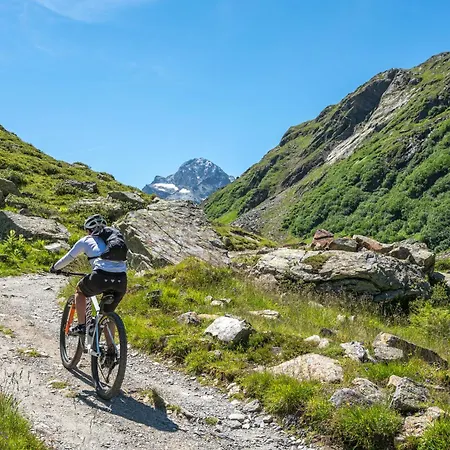 酒店 Garni Bel-ami